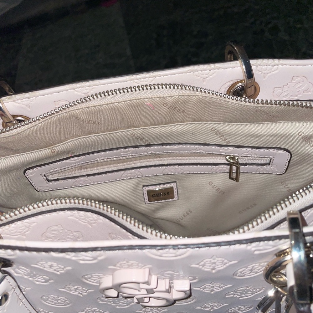Pink GUESS bag! It’s good for anything